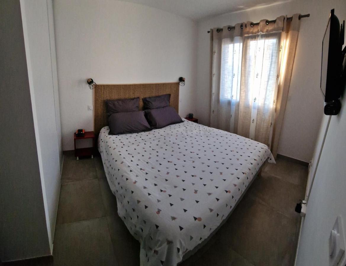 Maison U Nidu A 500M De La Mer Cervione Bagian luar foto